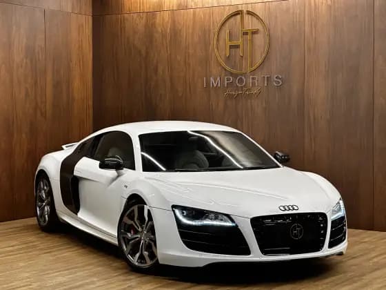 Carro 5.2 FSI QUATTRO V10 40V GASOLINA 2P R-TRONIC