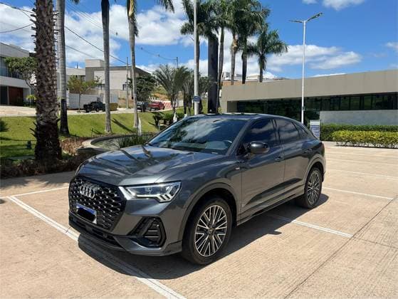 Carro 2.0 40 TFSI GASOLINA SPORTBACK PERFORMANCE BLACK QUATTRO TIPTRONIC