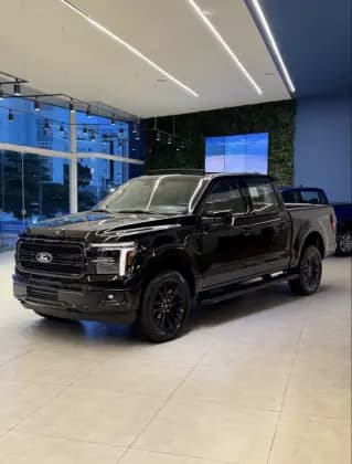 Carro 5.0 V8 GASOLINA CD LARIAT BLACK FX4 AUTOMÁTICO
