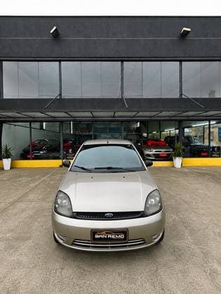 Carro 1.6 MPI SEDAN 8V FLEX 4P MANUAL