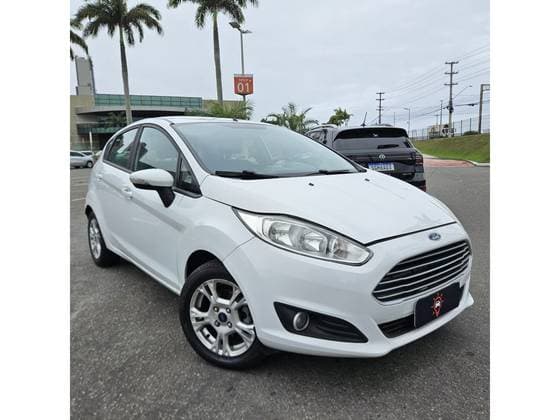 Carro 1.6 TITANIUM HATCH 16V FLEX 4P POWERSHIFT