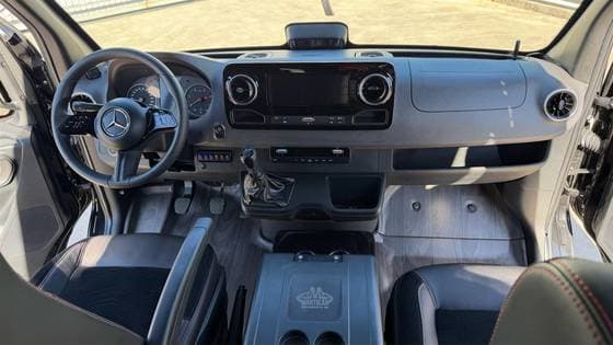 Carro 2.0 CDI DIESEL VAN 517 TA EXTRA LONGO 21L MANUAL