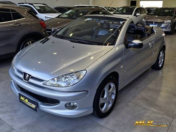 Carro 1.6 CC 16V GASOLINA 2P MANUAL