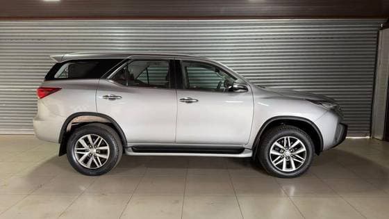 Carro 2.8 SRX 4X4 16V TURBO INTERCOOLER DIESEL 4P AUTOMÁTICO