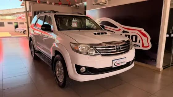 Carro 3.0 SRV 4X4 16V TURBO INTERCOOLER DIESEL 4P AUTOMÁTICO