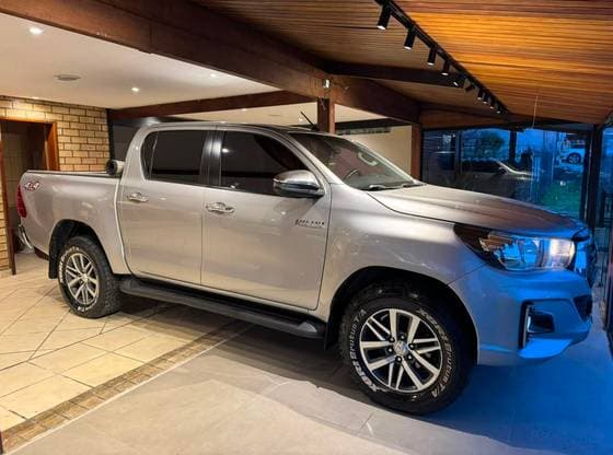 Carro 2.8 SRV 4X4 CD 16V DIESEL 4P AUTOMÁTICO