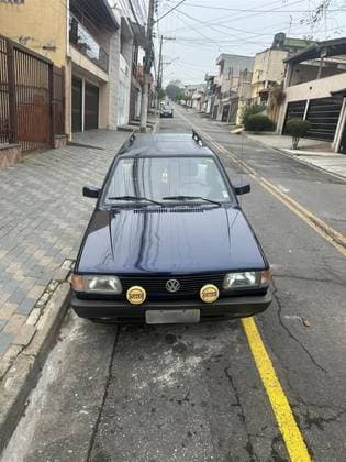 Carro 1.8 GL 8V GASOLINA 2P MANUAL