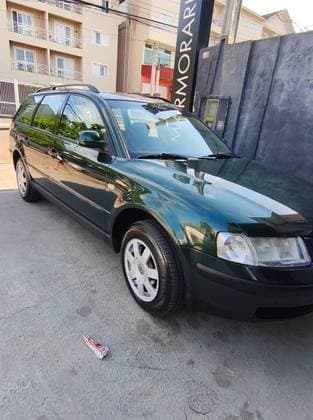 Carro 1.8 VARIANT 20V GASOLINA 4P AUTOMÁTICO
