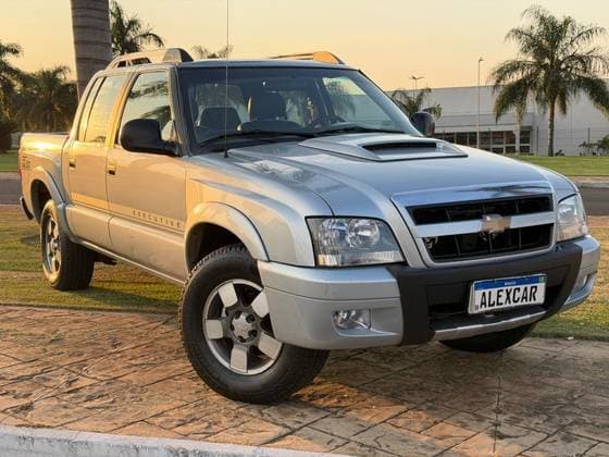 Carro 2.8 EXECUTIVE 4X4 CD 12V TURBO ELECTRONIC INTERCOOLER DIESEL 4P MANUAL