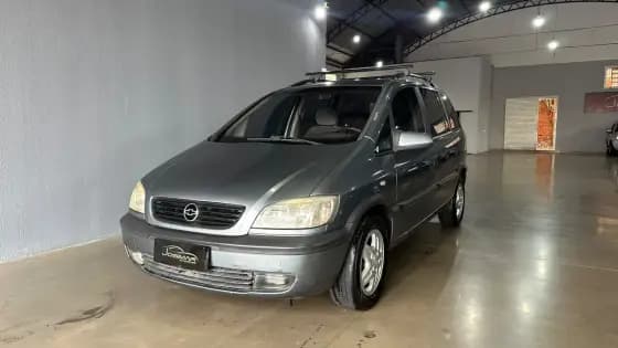Carro 2.0 MPFI CD 8V GASOLINA 4P MANUAL