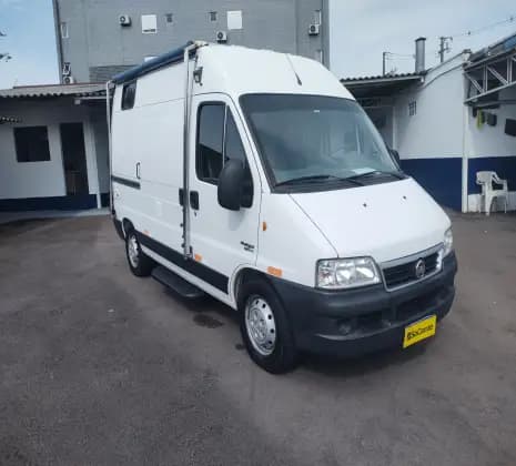 Carro 2.3 MAXICARGO 12 16V TURBO DIESEL 4P MANUAL