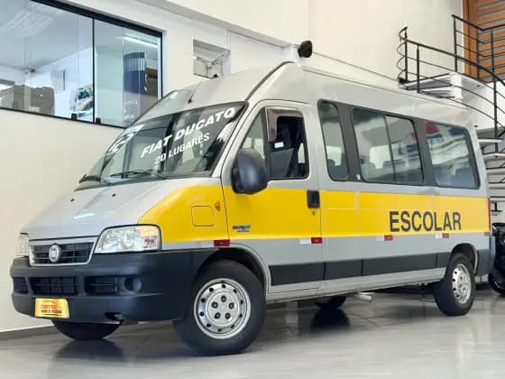 Carro 2.3 MINIBUS TETO ALTO 16V TURBO DIESEL 3P MANUAL