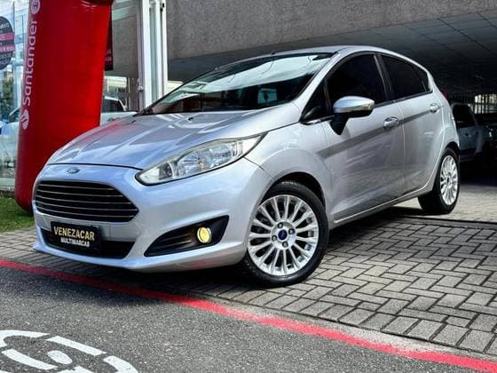 Carro 1.6 TITANIUM HATCH 16V FLEX 4P POWERSHIFT
