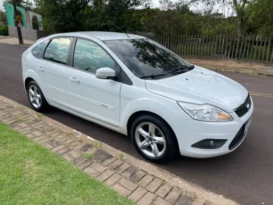 Carro 1.6 GLX 16V FLEX 4P MANUAL
