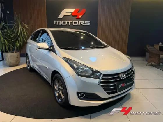 Carro 1.6 COMFORT PLUS 16V FLEX 4P MANUAL