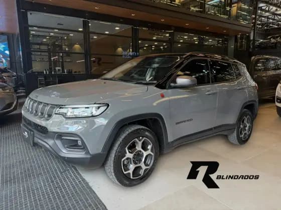 Carro 2.0 TD350 TURBO DIESEL TRAILHAWK AT9