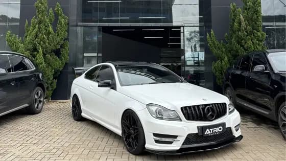 Carro 1.8 CGI COUPÉ 16V TURBO GASOLINA 2P AUTOMÁTICO