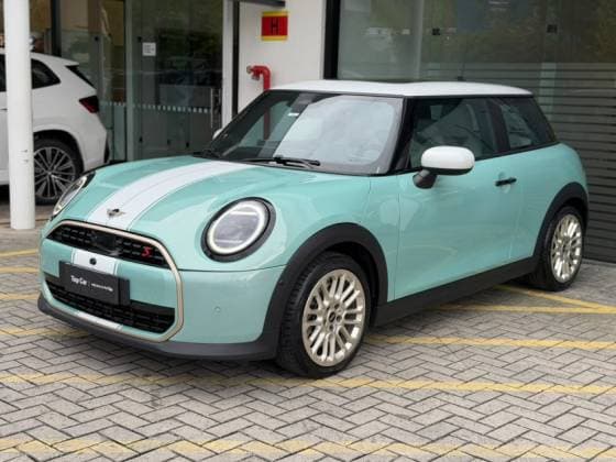Carro 2.0 16V TWINPOWER GASOLINA S TOP 2P STEPTRONIC