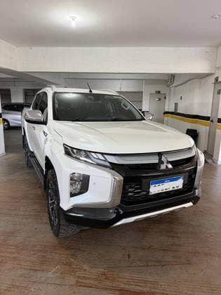 Carro 2.4 16V TURBO DIESEL SPORT HPE-S CD 4P 4X4 AUTOMÁTICO