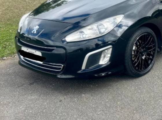 Carro 2.0 ALLURE 16V FLEX 4P MANUAL