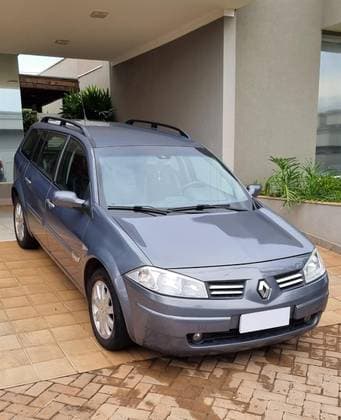 Carro 1.6 DYNAMIQUE GRAND TOUR 16V FLEX 4P MANUAL