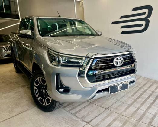 Carro 2.8 D-4D TURBO DIESEL CD SR 4X4 AUTOMÁTICO