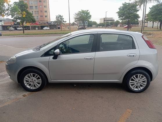 Carro 1.4 ATTRACTIVE 8V FLEX 4P MANUAL