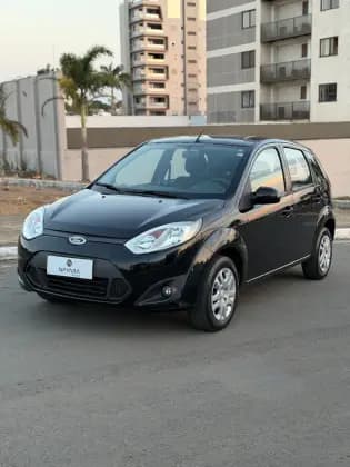 Carro 1.6 ROCAM HATCH 8V FLEX 4P MANUAL