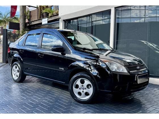 Carro 1.6 MPI SEDAN 8V FLEX 4P MANUAL