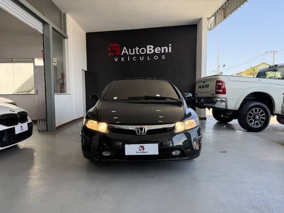 Carro 1.8 LXS 16V FLEX 4P MANUAL