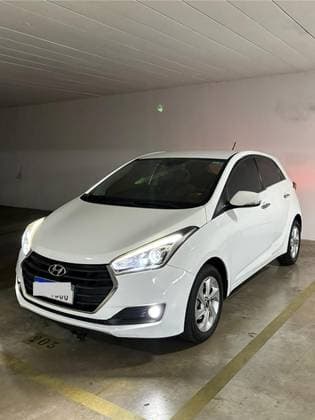 Carro 1.6 PREMIUM 16V FLEX 4P AUTOMÁTICO
