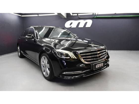 Carro 4.0 V8 TURBO GASOLINA L 9G-TRONIC
