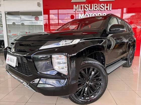 Carro 2.4 16V MIVEC TURBO DIESEL LEGEND BLACK AWD AUTOMÁTICO