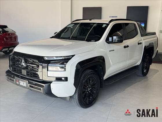 Carro 2.4 BITURBO DIESEL CD KATANA 4X4 AUTOMÁTICO