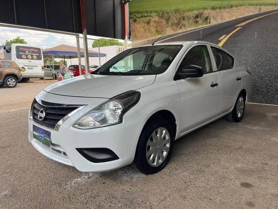 Carro 1.6 16V FLEX SENSE MANUAL