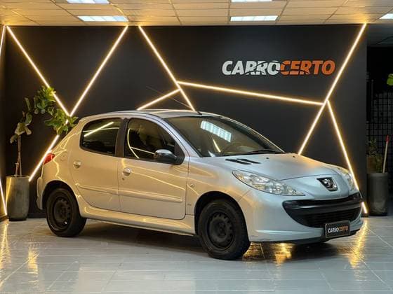 Carro 1.4 XR 8V FLEX 4P MANUAL