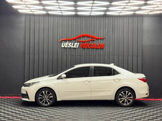 Carro 2.0 ALTIS 16V FLEX 4P AUTOMÁTICO