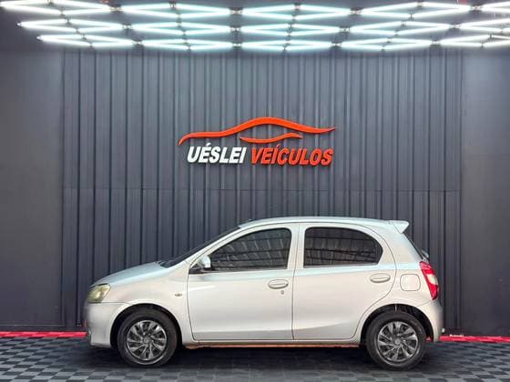 Carro 1.3 X 16V FLEX 4P MANUAL