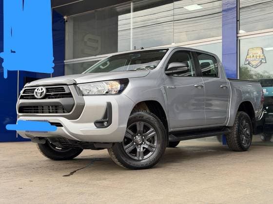 Carro 2.8 D-4D TURBO DIESEL CD SR 4X4 AUTOMÁTICO