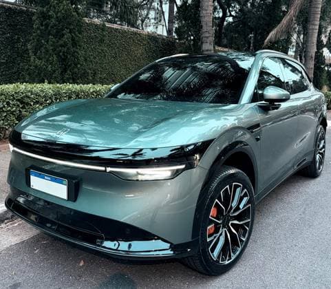 Carro 100 KW ELÉTRICO FLAGSHIP AWD