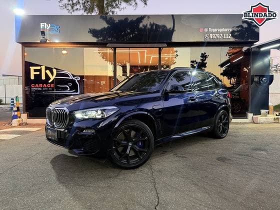 Carro 3.0 I6 TURBO HÍBRIDO XDRIVE45E M SPORT AUTOMÁTICO