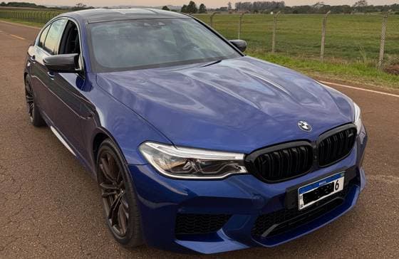Carro 4.4 V8 TWIN POWER M XDRIVE STEPTRONIC