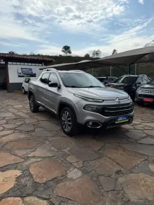 Carro 2.0 16V TURBO DIESEL VOLCANO 4WD AT9