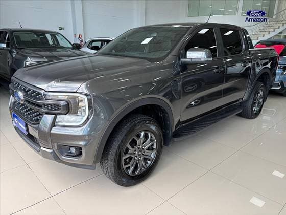 Carro 2.0 TURBO DIESEL CD BLACK 4X2 AUTOMÁTICO