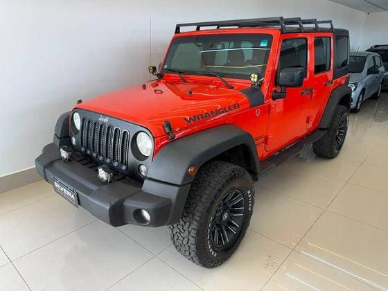 Carro 3.6 UNLIMITED SPORT 4X4 V6 GASOLINA 4P AUTOMÁTICO