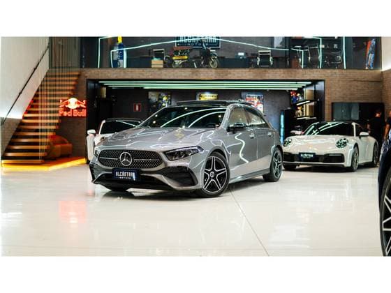 Carro 1.3 MHEV AMG LINE 7G-DCT