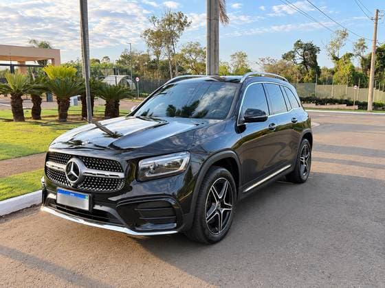 Carro 2.0 MHEV AMG LINE 4MATIC 8G-DCT