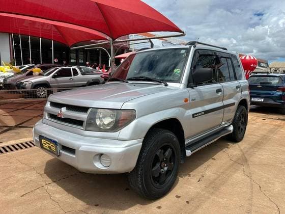 Carro 1.8 4X4 16V GASOLINA 4P MANUAL