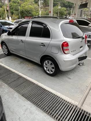 Carro 1.0 16V FLEX 4P MANUAL