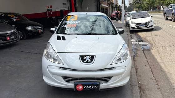 Carro 1.4 XR 8V FLEX 4P MANUAL